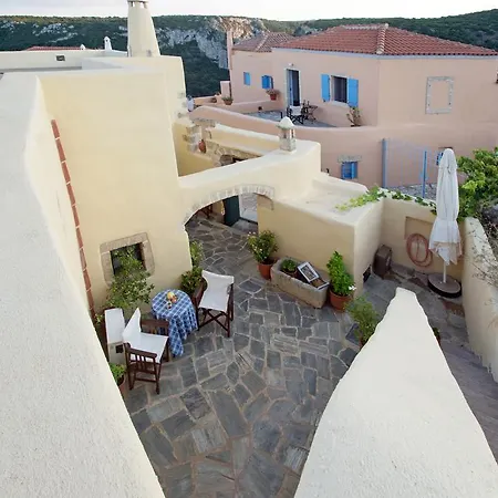 Abramis Apartment Mitata