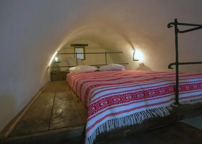 Abramis דירה Mitáta